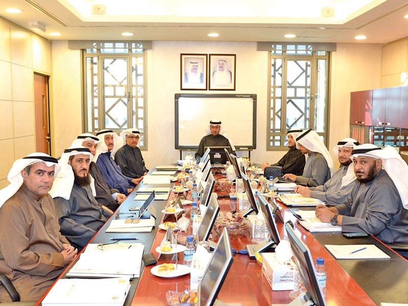 جانب من اجتماع مجلس إدارة «بيت الزكاة»