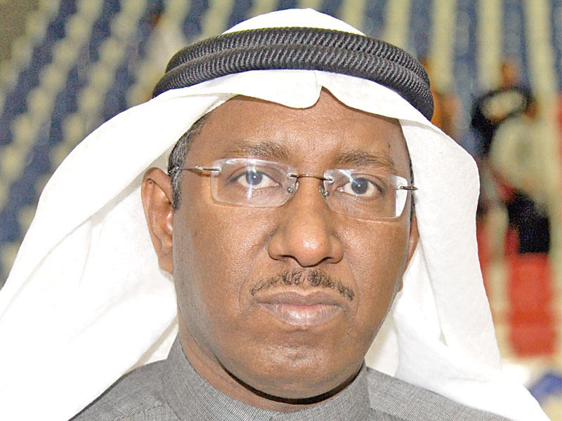 رئيس لجنة الصالات والشاطئية أيوب مير