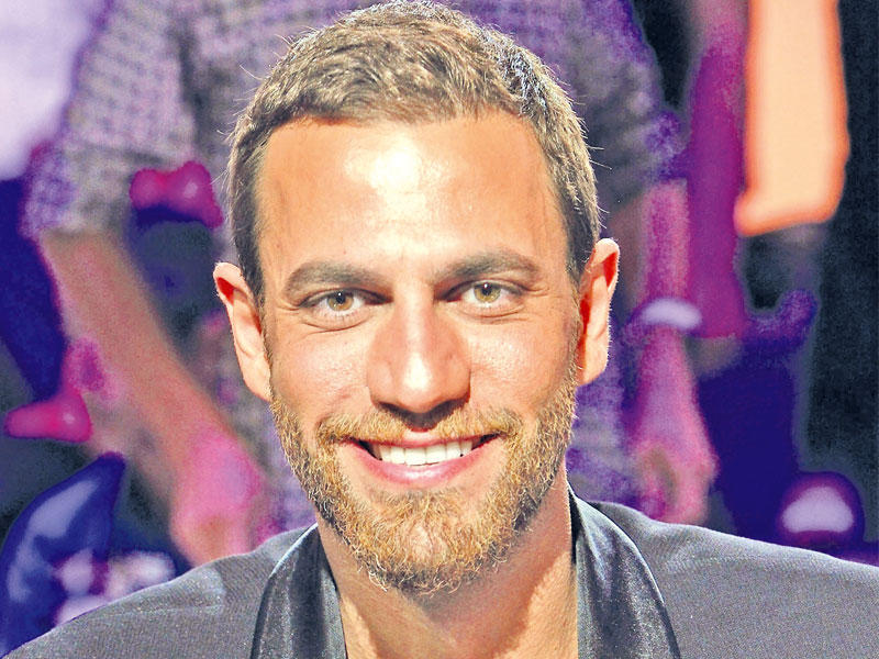 نيكولا معوض