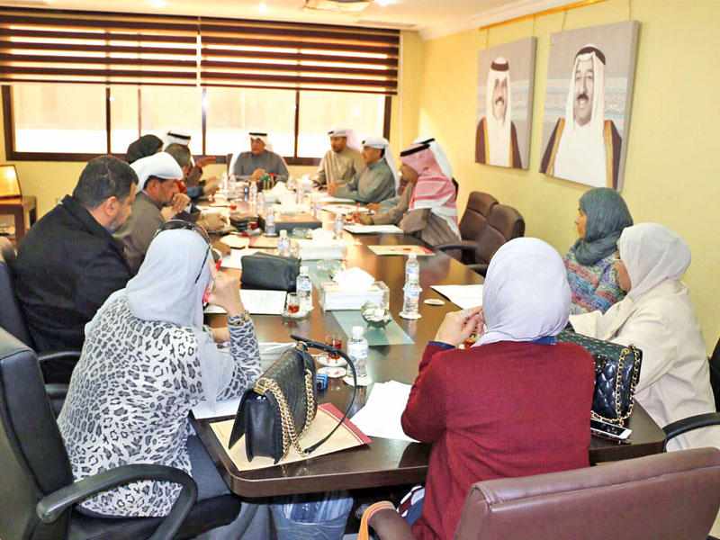 مقصيد مجتمعاً مع الهيئات المشاركة