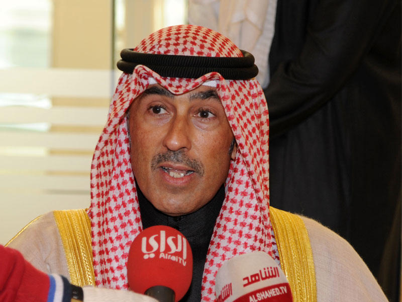  محافظ الأحمدي الشيخ فواز الخالد