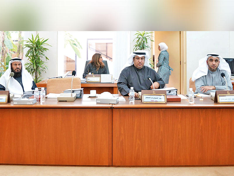 اللجنة التشريعية في اجتماع سابق