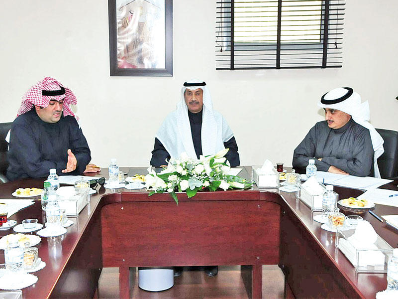 الرومي متوسطاً المنفوحي والروضان