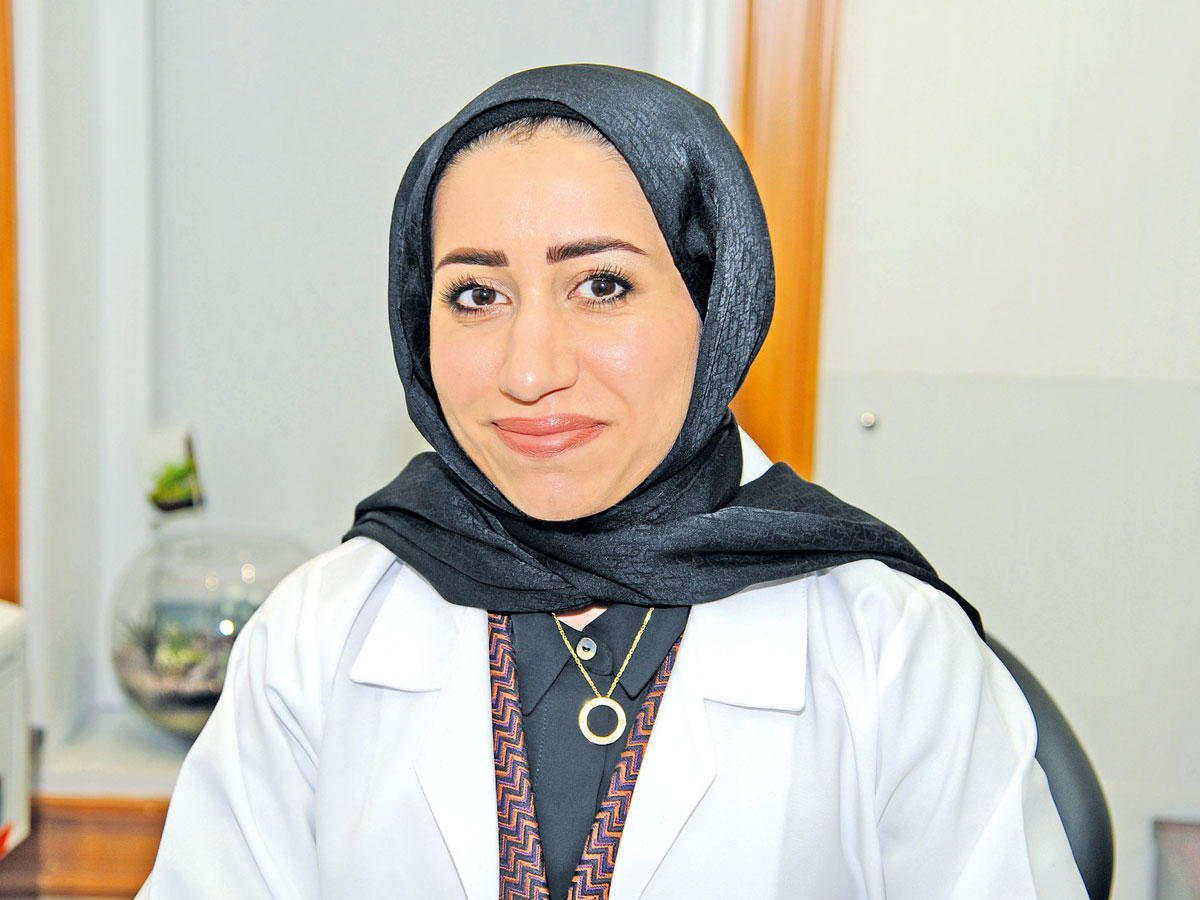 الدكتورة أبرار الحسينيn