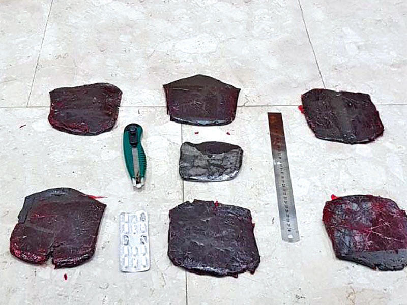 المخدرات التي عثر عليها بحوزة المتهم