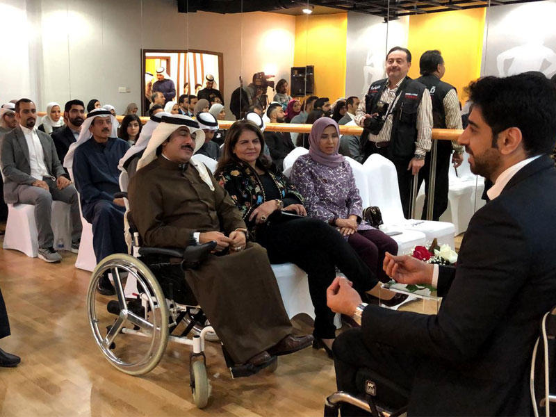 العوضي خلال افتتاحها مركز الفيصل للمعاقين
