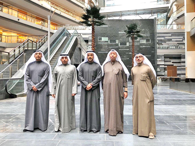 العازمي والأثري والرشيد والصعيليك خلال تفقدهم مبنى «التربية»