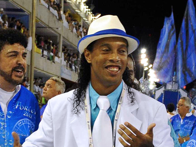 النجم البرازيلي رونالدينيو