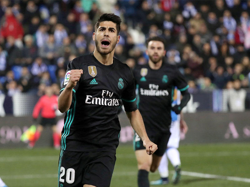 اسينسيو نجم الريال يحتفل بهدفه في مرمى ليغانيس