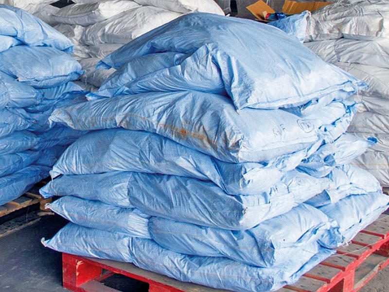 كميات التمباك المضبوطة في ميناء الشويخ 