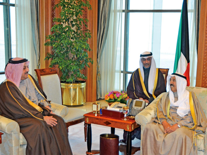 صاحب السمو مستقبلاً خالد العطية أمس