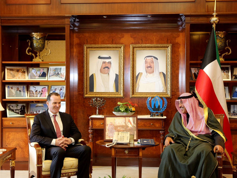  الشيخ صباح خالد الحمد الصباح نائب رئيس مجلس الوزراء وزير الخارجية الكويتي اثناء استقباله المبعوث الرئاسي الأمريكي الخاص إلى التحالف الدولي ضد (داعش) السفير بريت ماكغورك 