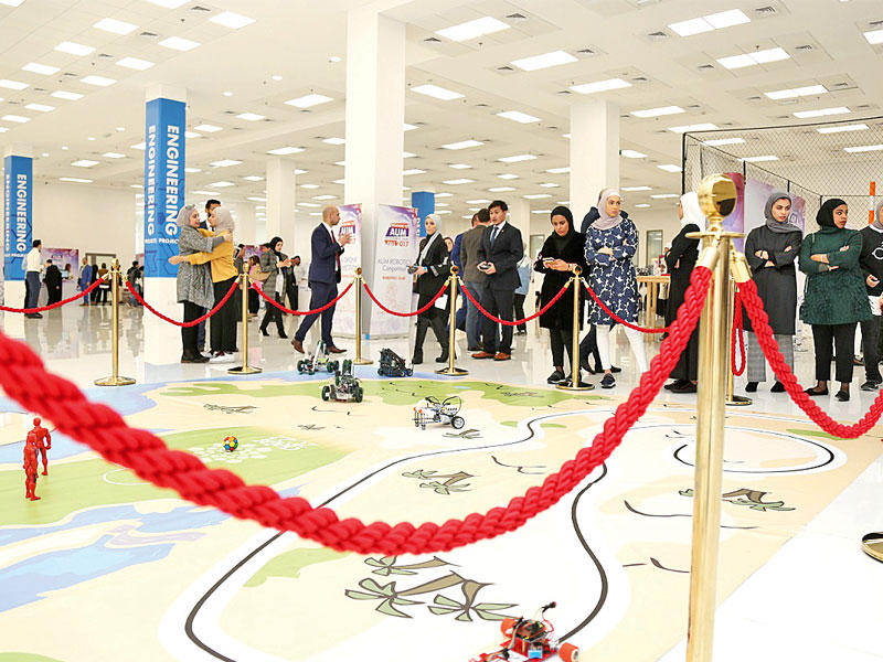 جانب من المعرض الأكاديمي