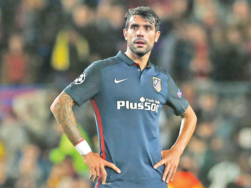 لاعب وسط أتلتيكو مدريد، الأرجنتيني أوجستو فرناندز