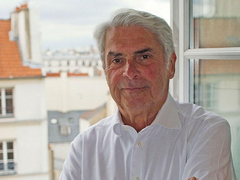 الناشر الفرنسي جان كلود لاتيس