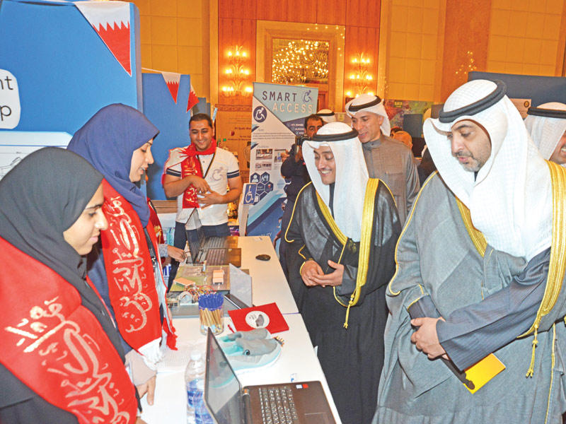 العبدالله  خلال افتتاح المعرض الدولي العاشر للاختراعات