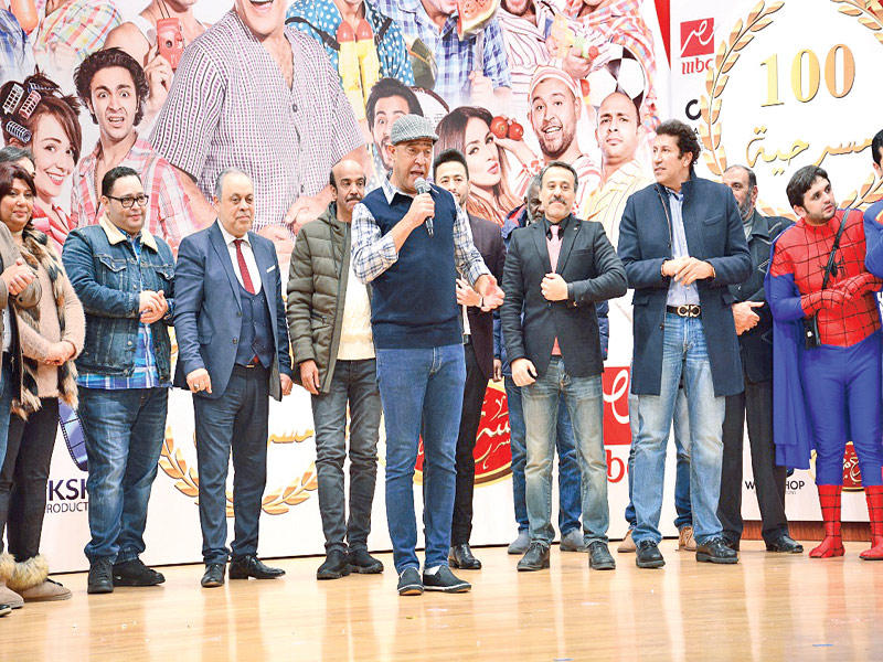 أشرف عبدالباقي متحدثاً في أثناء الاحتفال