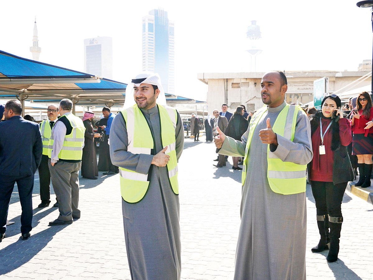 جانب من عملية الإخلاءn