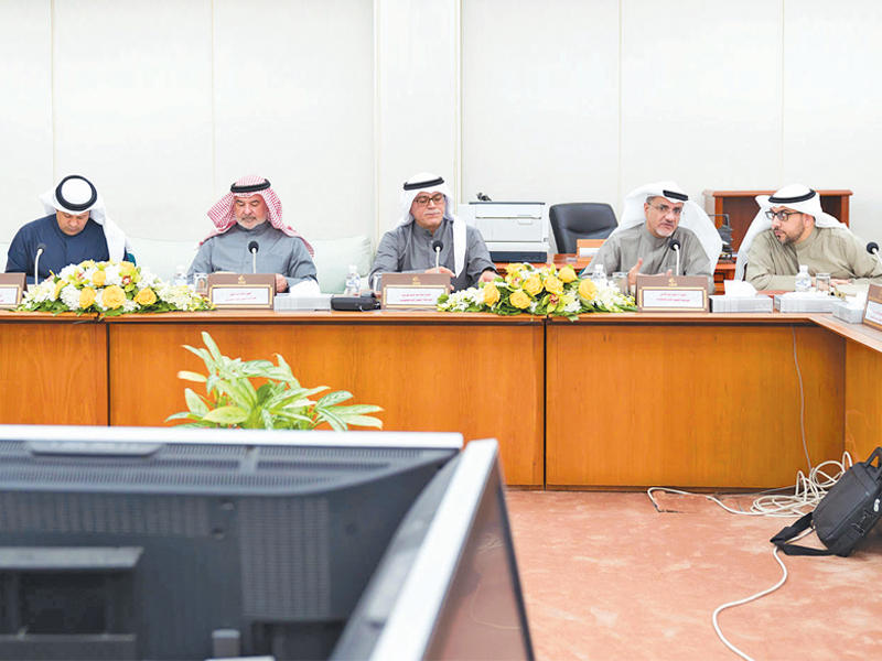 «المالية» في اجتماع سابق