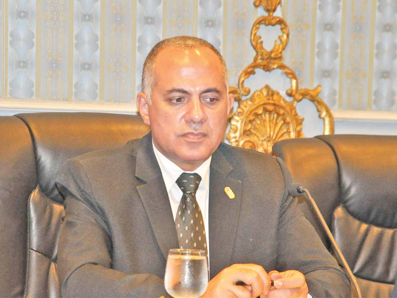 وزير الري والموارد المائية المصري محمد عبدالعاطي