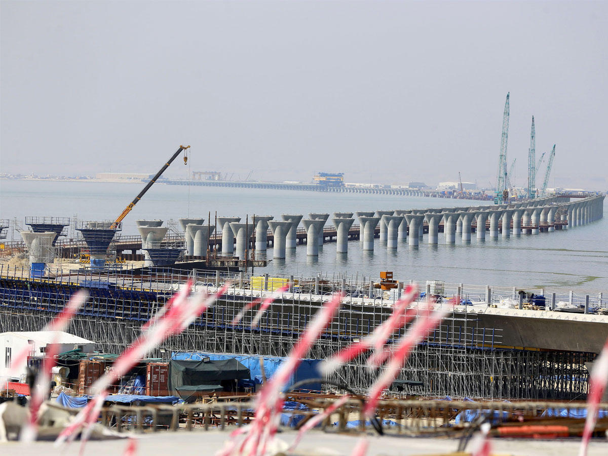 جسر جابر أحد المشاريع التنموية الاستراتيجية