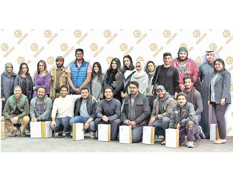 طلاب الجامعة الأميركية في ضيافة البورصة