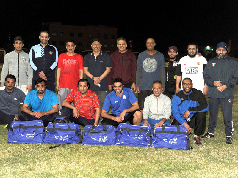 منتخب قدامى الكويت خلال التدريب