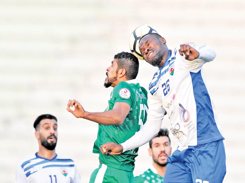 جانب من مباراة العربي والجهراء 