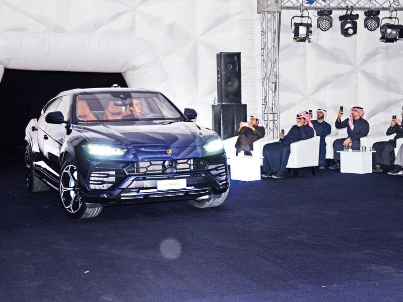 Lamborghini Urus الجديدة  (تصوير ميلاد غالي)