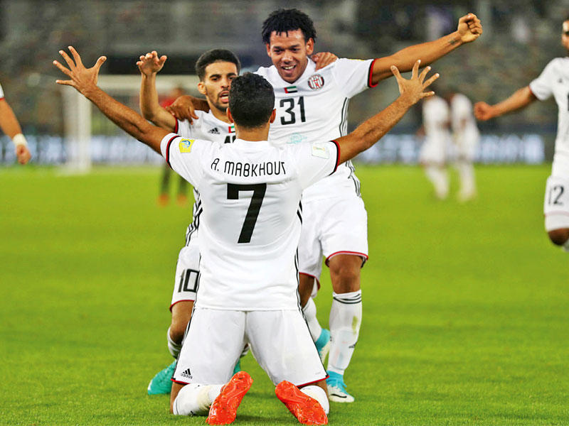 فرحة سابقة للاعبي الجزيرة الإماراتي