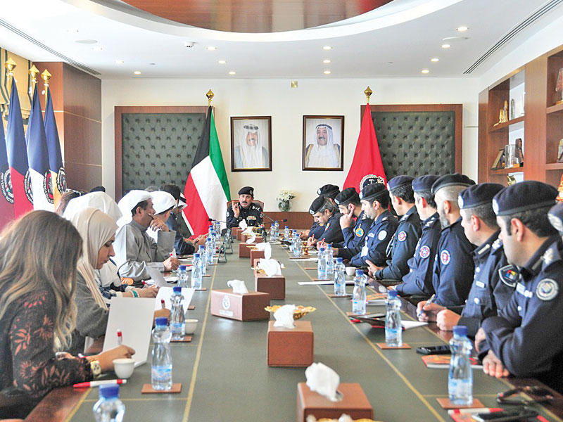 المكراد خلال مناقشة انطلاق تمرين شامل 4