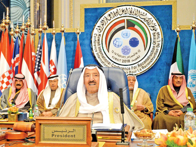 الأمير يلقي كلمته في الافتتاح