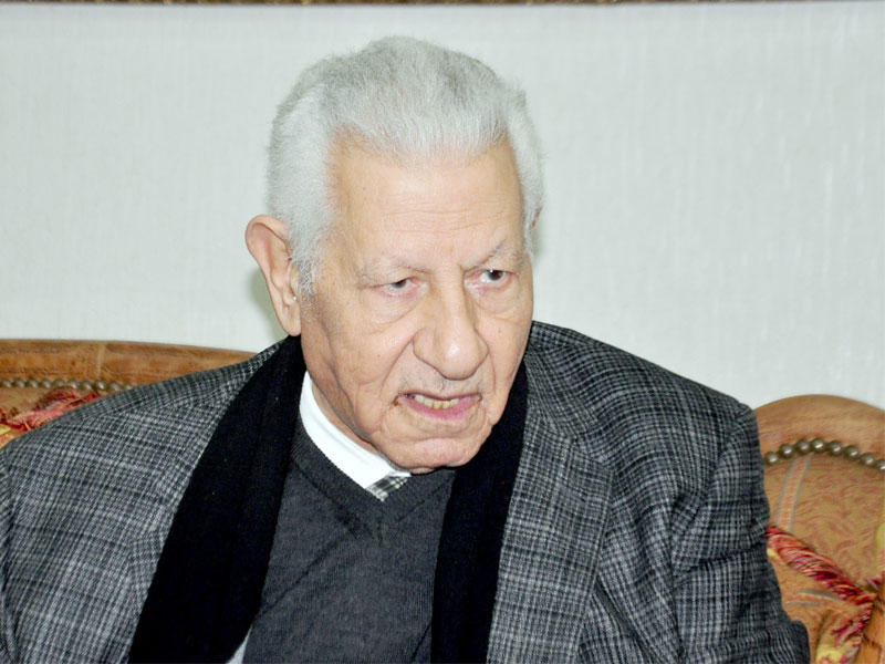 رئيس المجلس الأعلى لتنظيم الإعلام في مصر، مكرم محمد أحمد