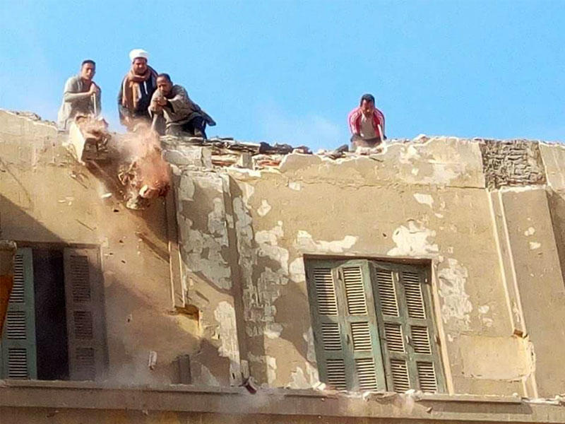 جانب من الأعمال في «كونتيننتال»