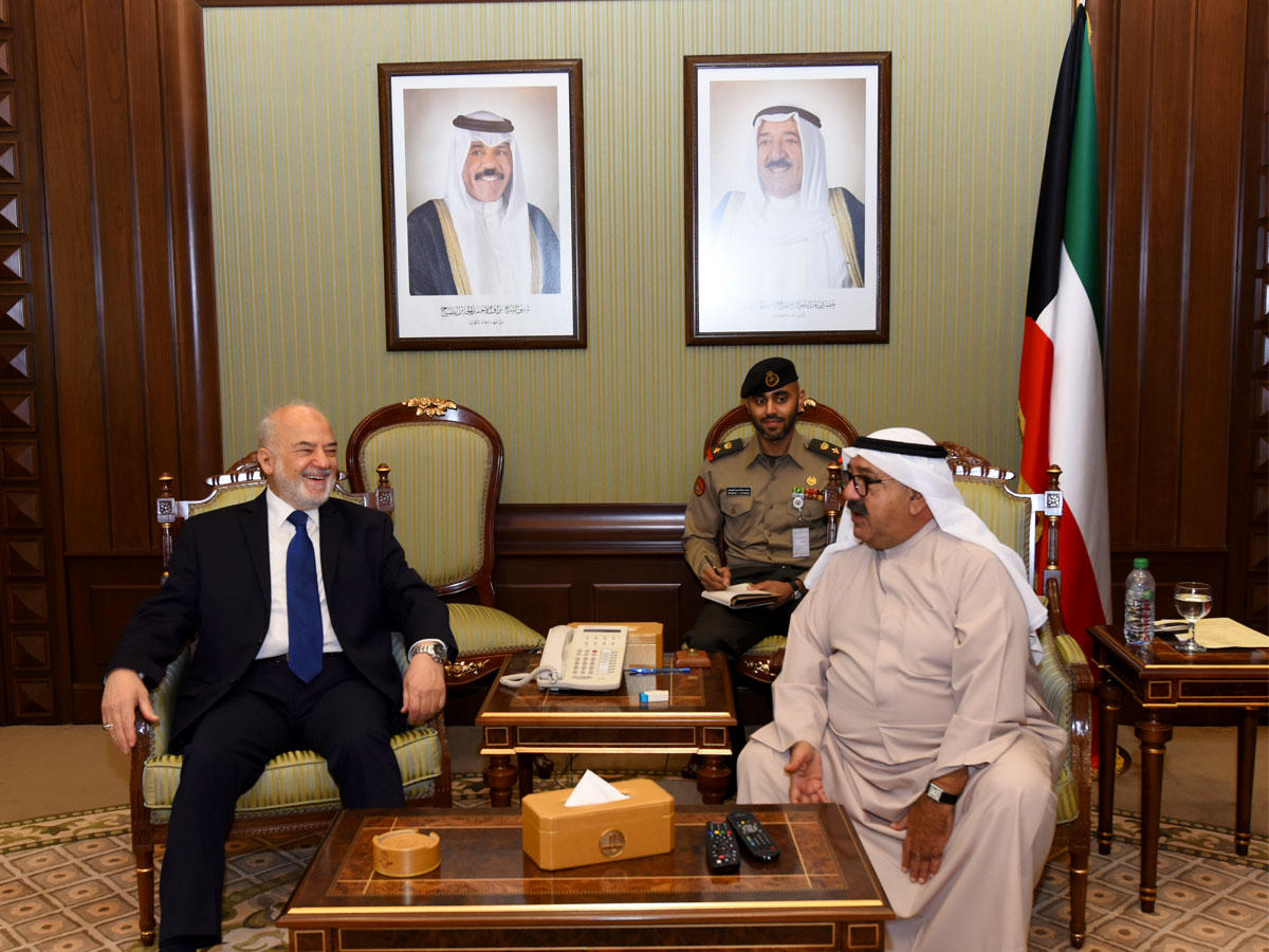 النائب الأول خلال لقائه الجعفري أمس