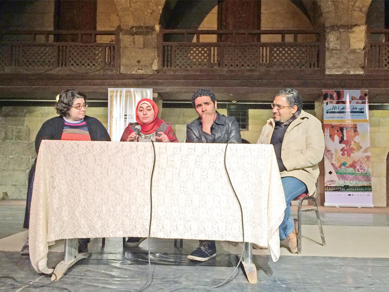 البعلي (يمين) في دورة سابقة