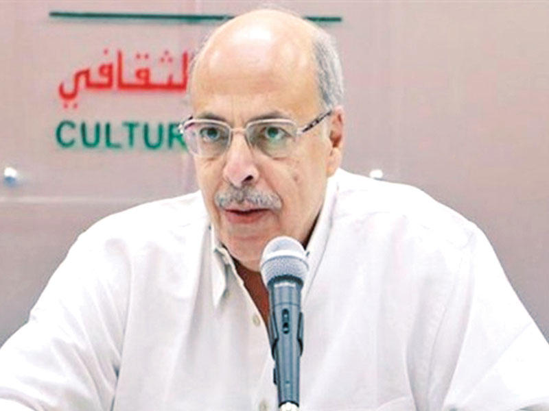  الناقد السينمائي علي أبوشادي 