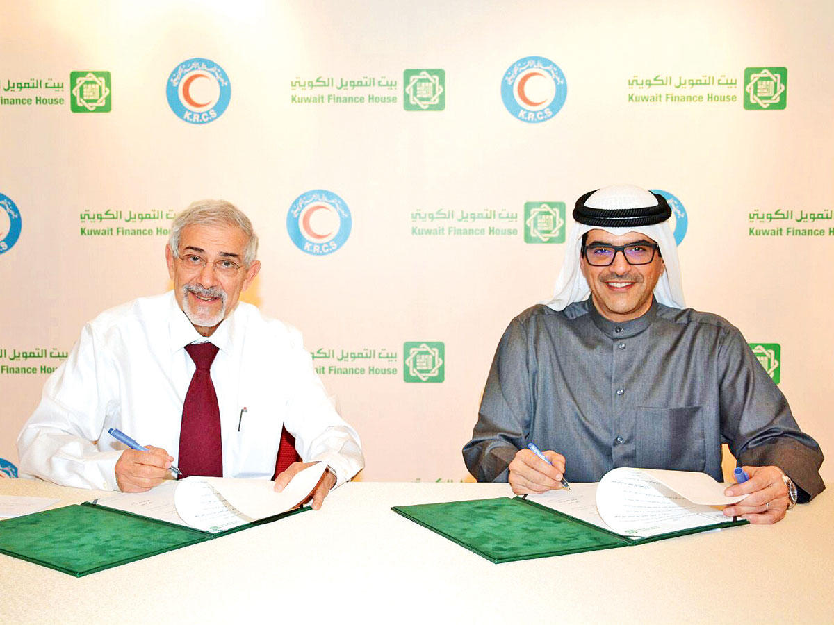 الناهض والساير يوقعان الاتفاقية