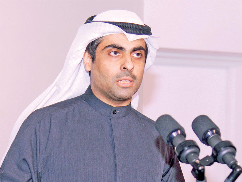 النائب رياض العدساني