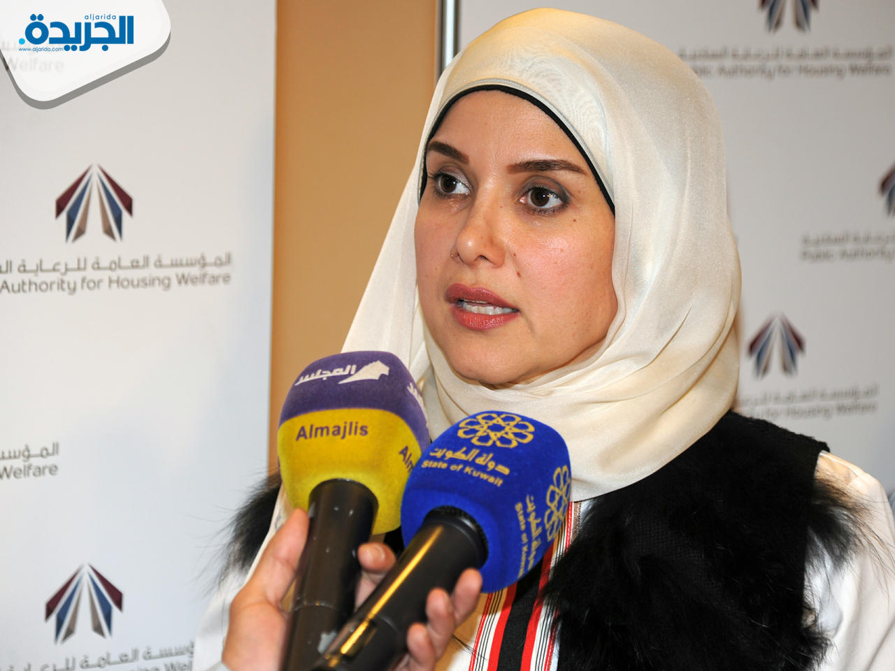 وزيرة الدولة لشؤون الإسكان وزيرة الدولة للخدمات العامة د. جنان بوشهري