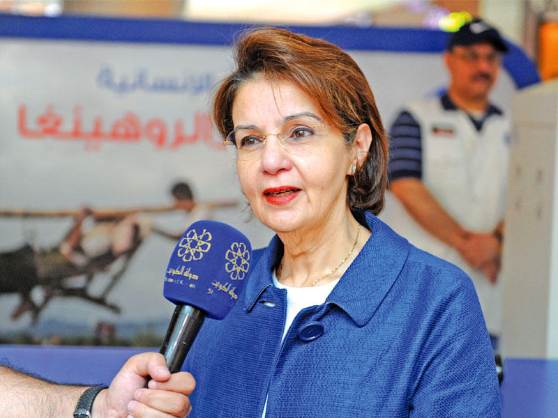  الامينة العامة لجمعية الهلال الاحمر مها البرجس