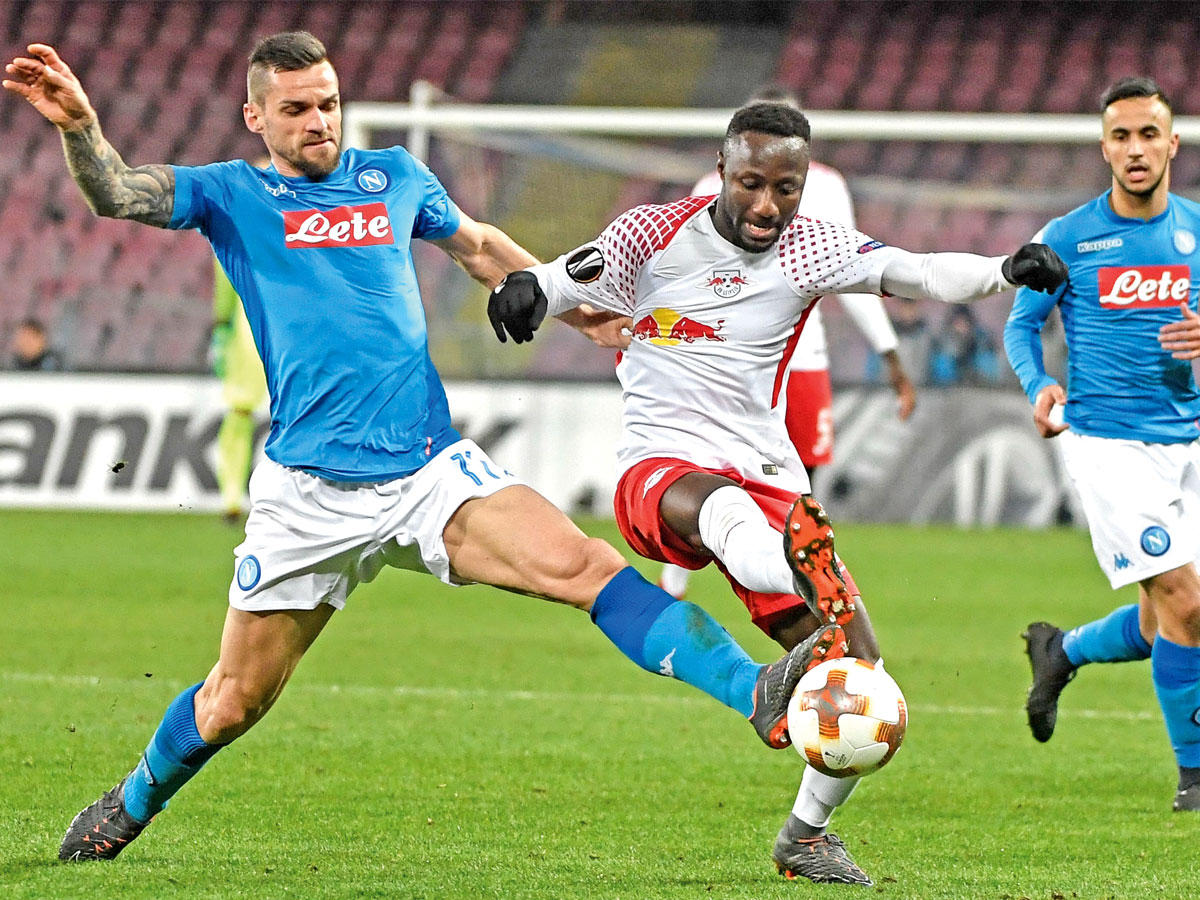 جانب من مباراة الذهاب بين نابولي ولايبزيغ