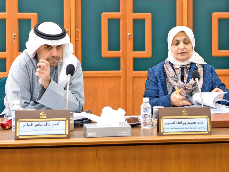 الصالح والصبيح في اجتماع «الأولويات» أمس