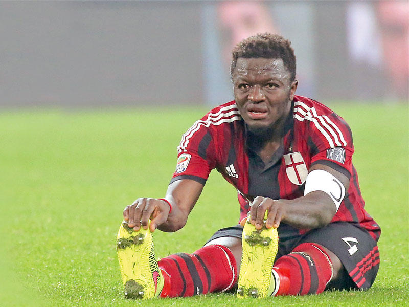 لاعب الوسط الغاني المخضرم سولي مونتاري