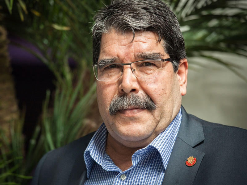  القيادي السوري الكردي صالح مسلم 