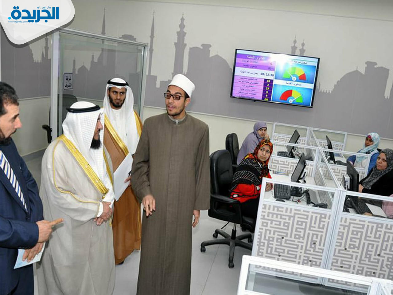 وكيل وزارة الأوقاف والشؤون الاسلامية المهندس فريد عمادي يقوم بجولة داخل مرصد الأزهر لمواجهة التطرف