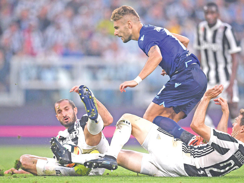 جانب من مواجهة الذهاب بين يوفنتوس ولاتسيو