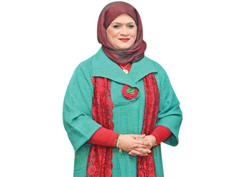 مديرة إدارة الأندية الرياضية بالهيئة العامة للرياضة سعاد حاكم