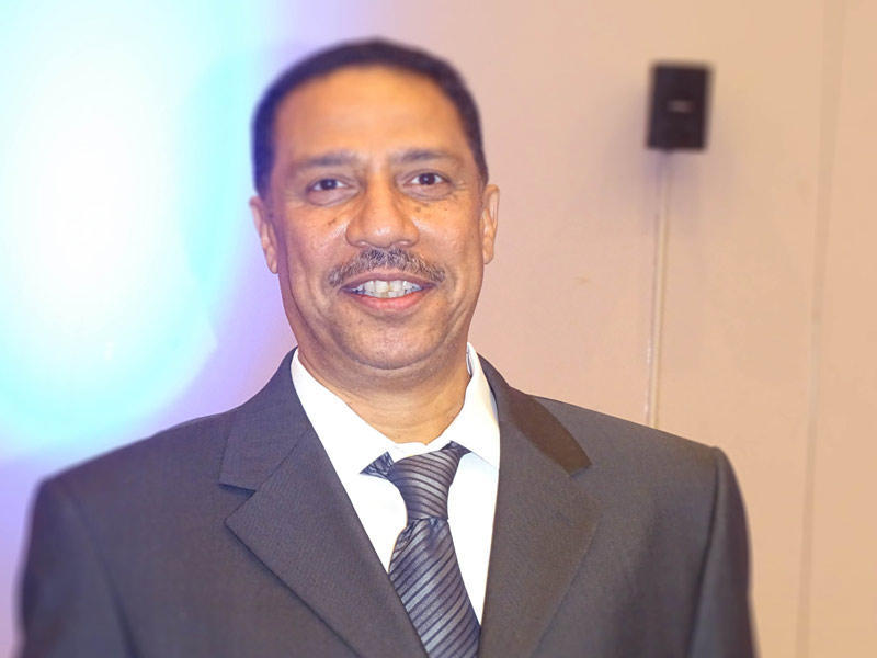 عميد كلية التربية الأساسية في الهيئة العامة للتعليم التطبيقي والتدريب د. فهد الرويشد