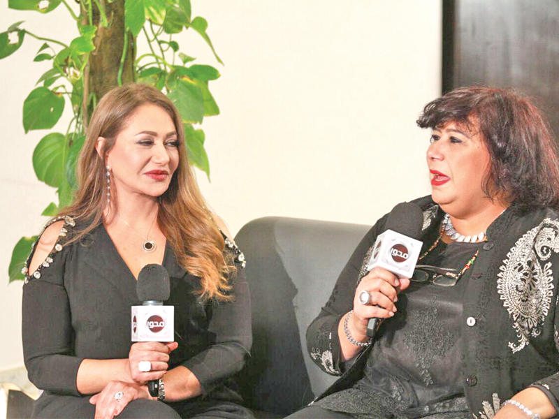 وزيرة الثقافة المصرية إيناس عبد الدايم وليلى علوي 